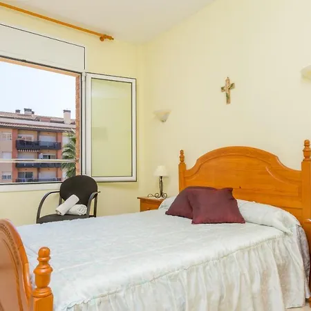 Sleeps 6 With Pool And Wifi *
